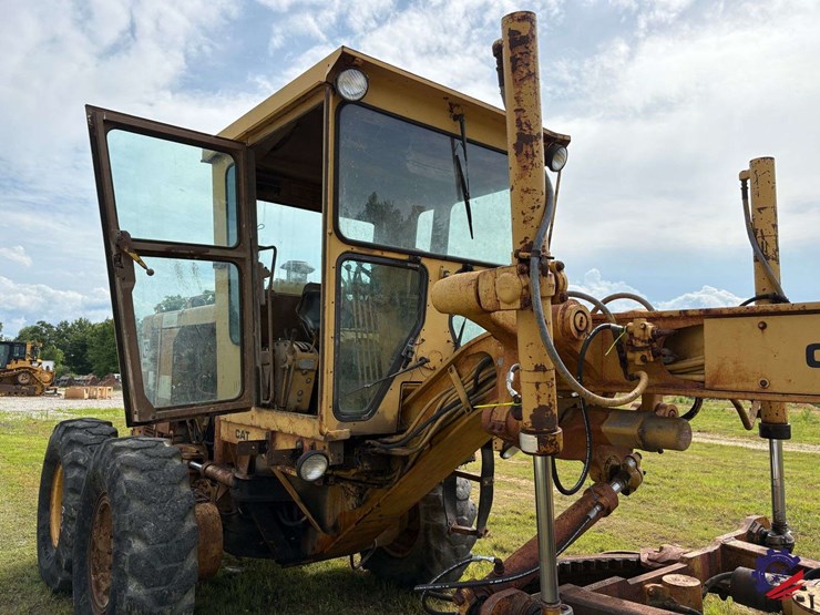 caterpillar-130g-image-22