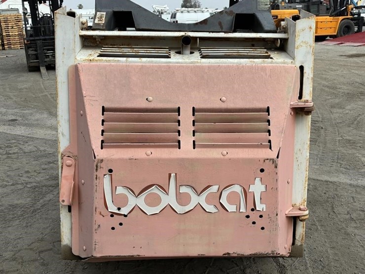 bobcat-530-image-13