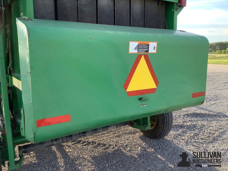 john-deere-566-image-17