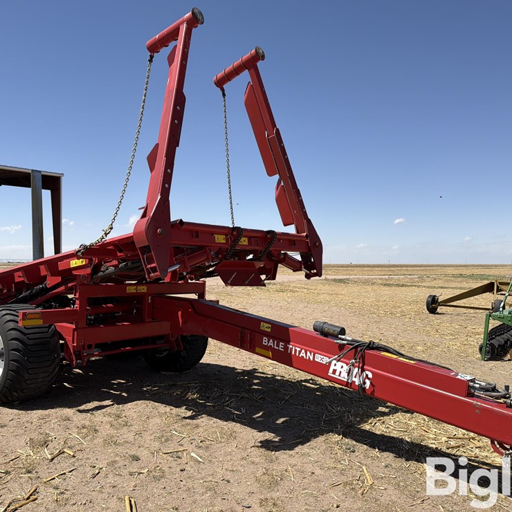 2019 PROAG BALE TITAN RXR