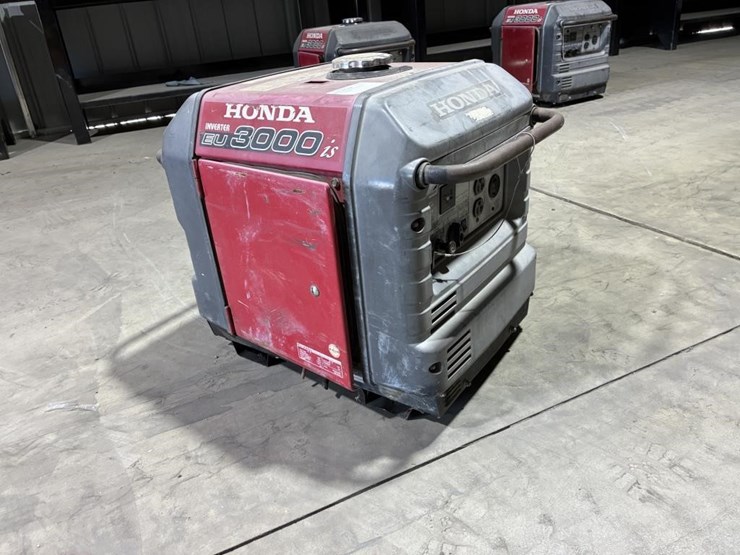 honda-eu3000is-image-1