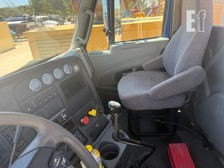 2016-international-prostar-image-12