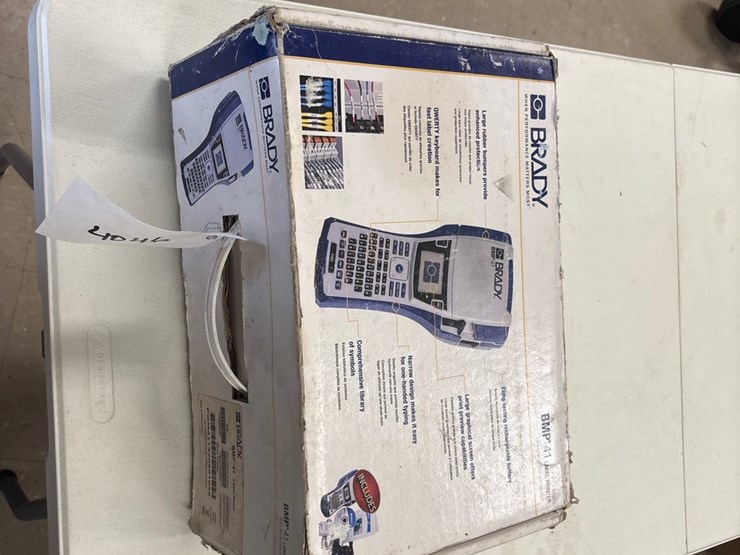#4046-•-brady-bmp-41-label-printer-image-1
