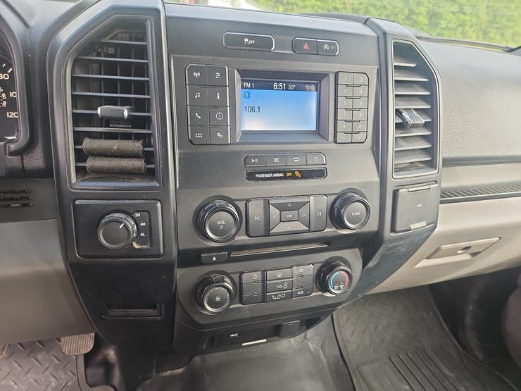 2018-ford-f150-image-18
