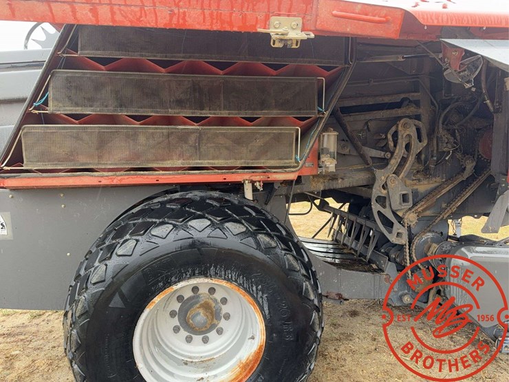 2009-massey-ferguson-2190-image-18