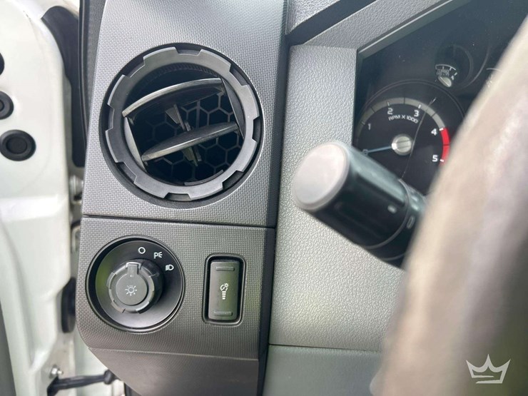 2014-ford-f450-image-16