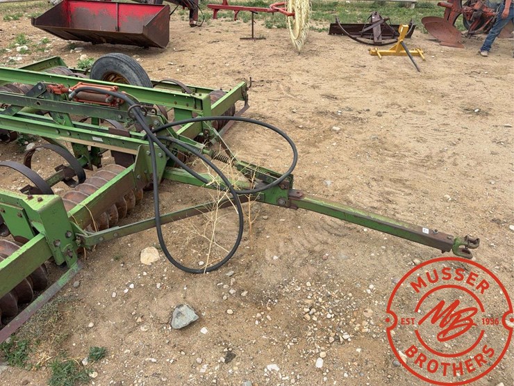 john-deere-3950-image-11