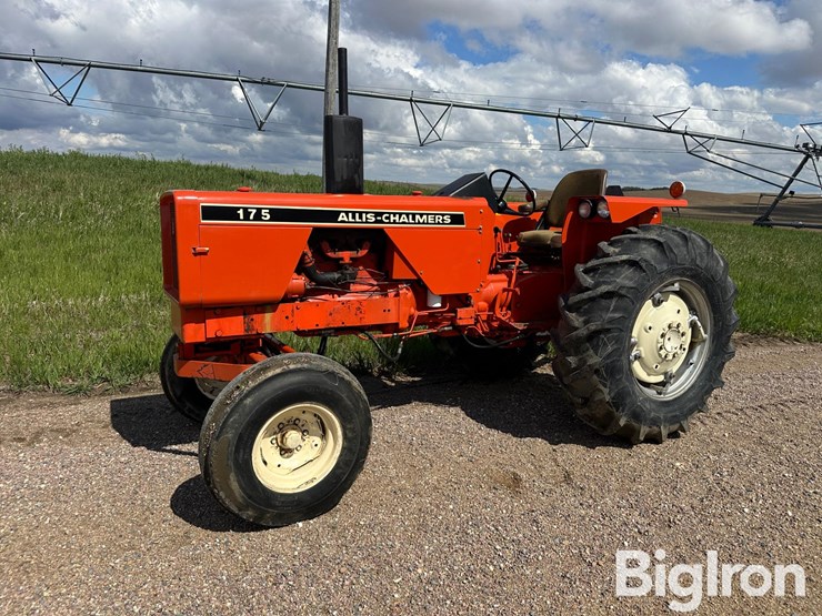 1974-allis-chalmers-175-image-1