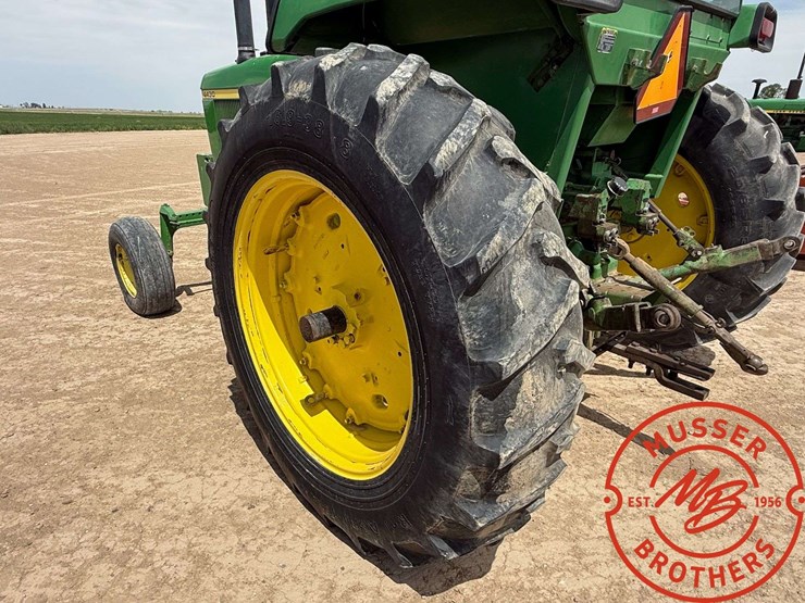1977-john-deere-4430-image-13