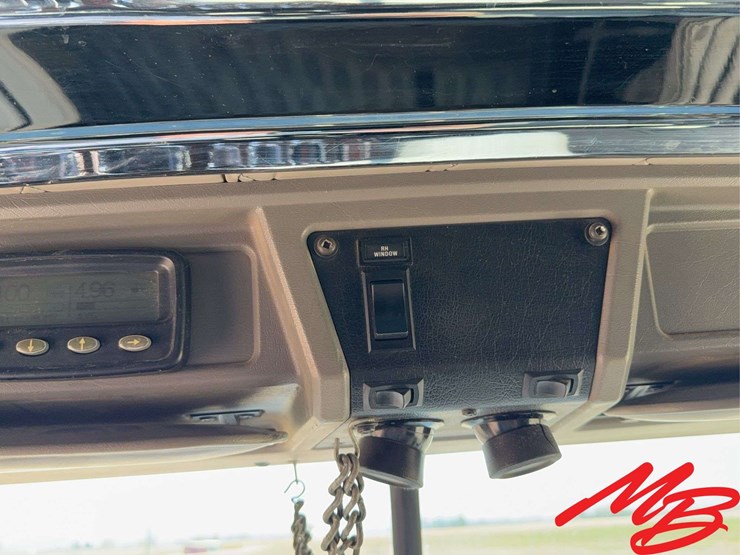 2005-kenworth-w900-image-51