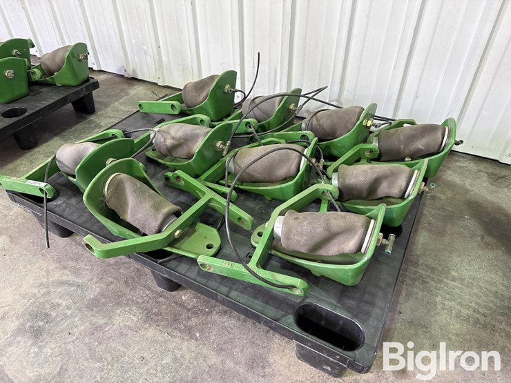 john-deere-down-pressure-air-bags-w/double-valves-image-1