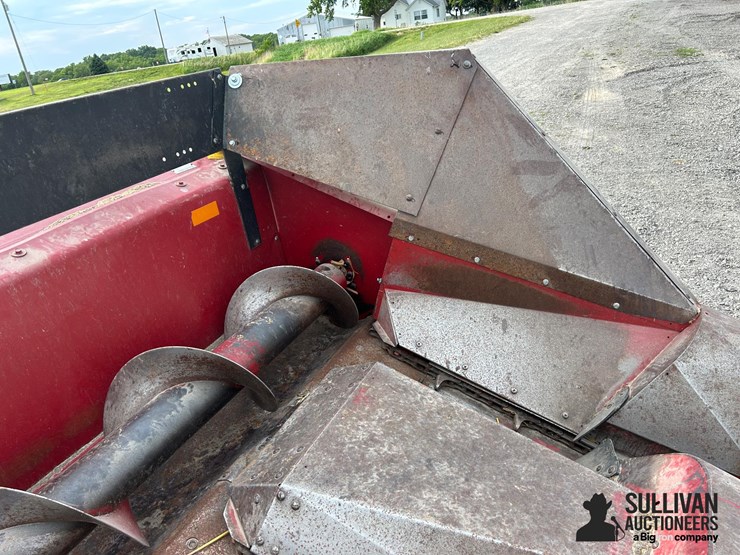 case-ih-1063-image-14