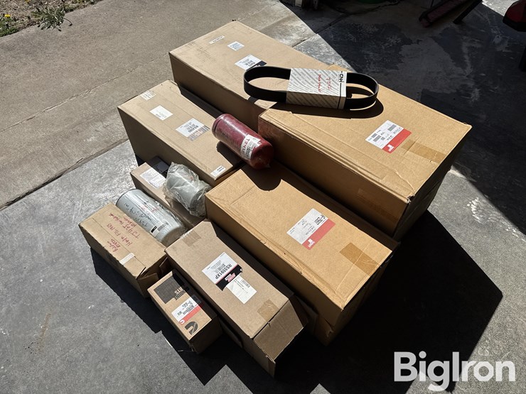 new-holland-tj425-image-3