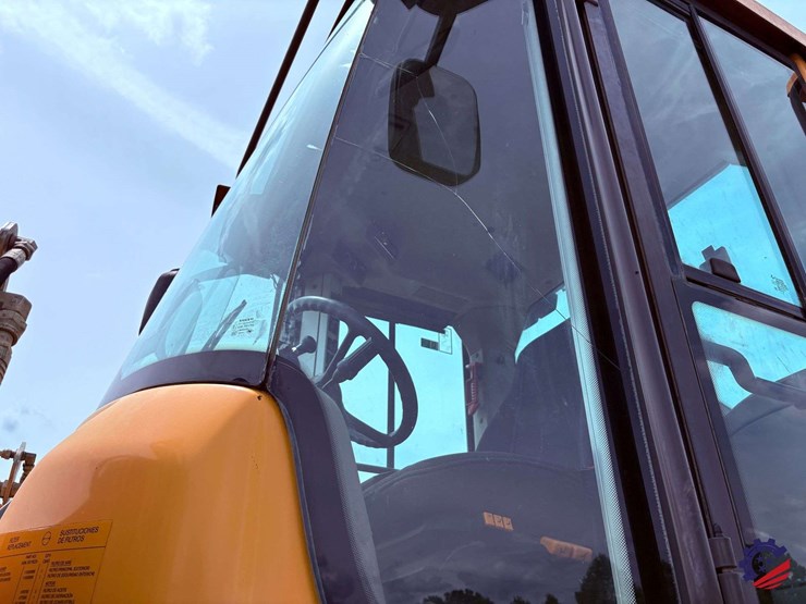 2014-volvo-l90g-image-70