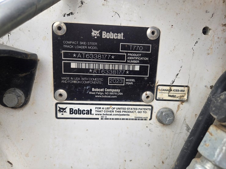 2023-bobcat-t770-image-75