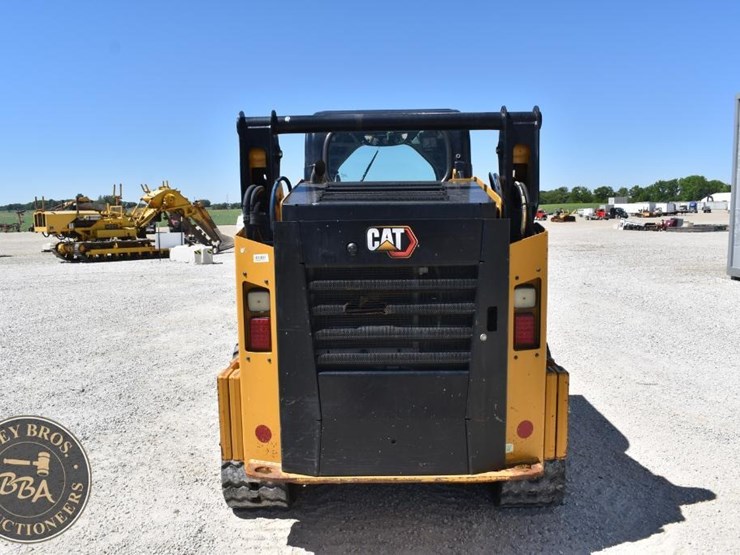2023-caterpillar-259d3-image-5
