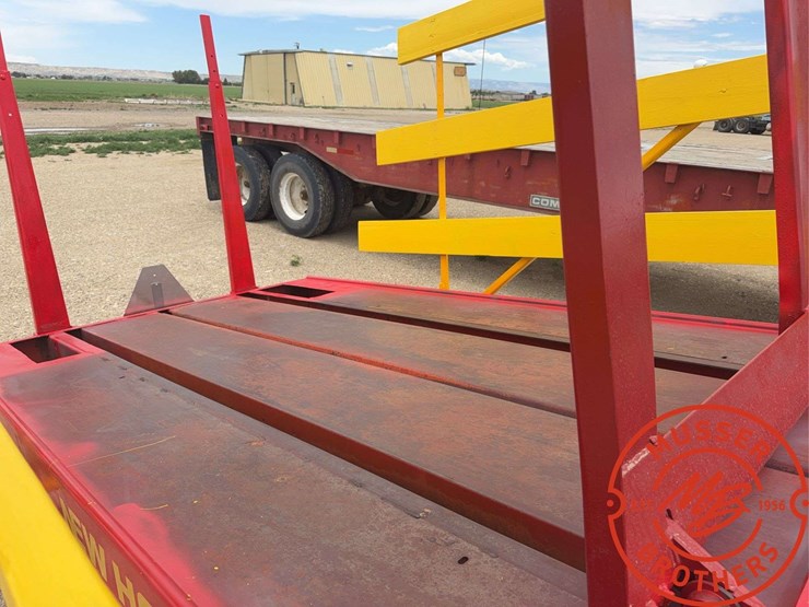 new-holland-1002-image-18