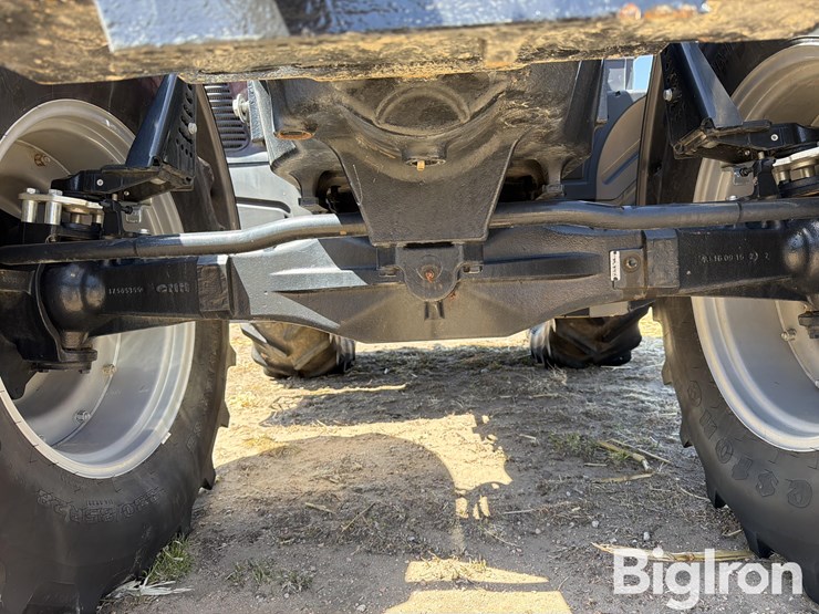 2016-case-ih-maxxum-135-image-16