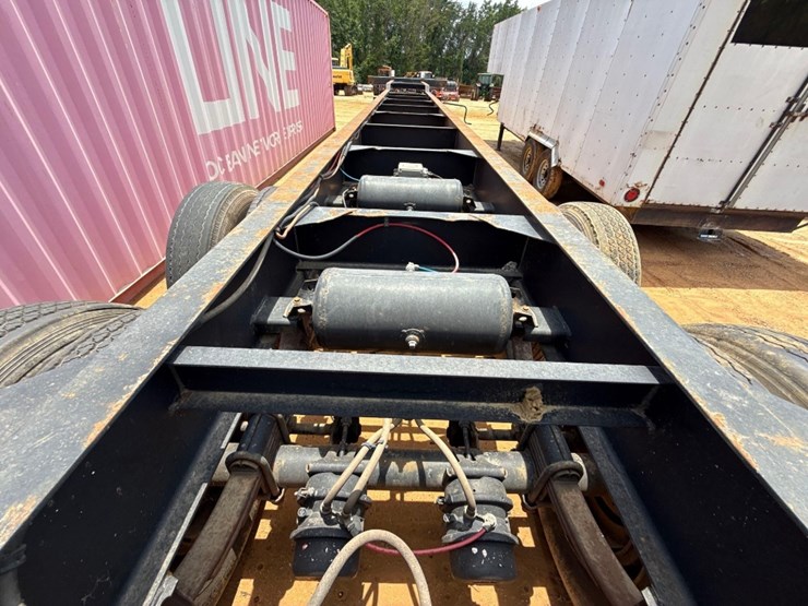 2000-hyundai-container-chassis-image-6