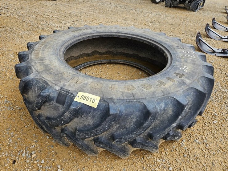 #5010-•-firestone-420/85r34-tire-image-1