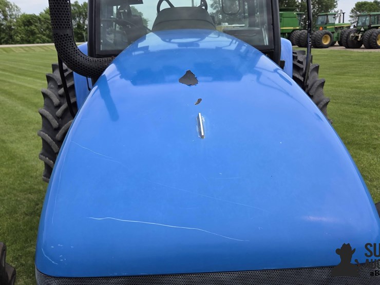 new-holland-tm165-image-17