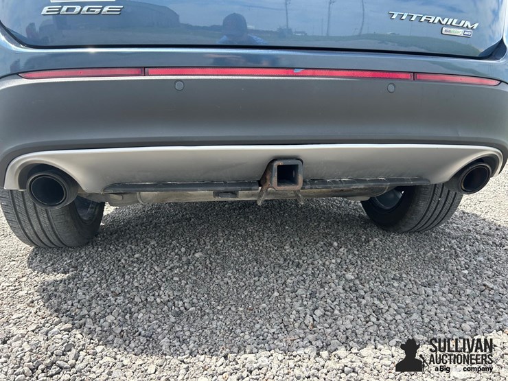 2018-ford-edge-titanium-image-9