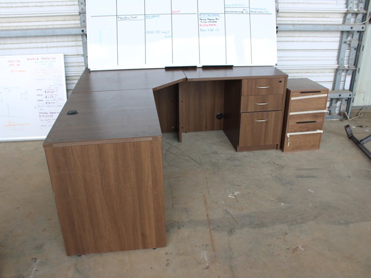 #1054-•-office-furniture-image-3
