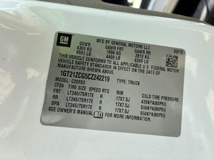 2012-gmc-2500hd-image-18
