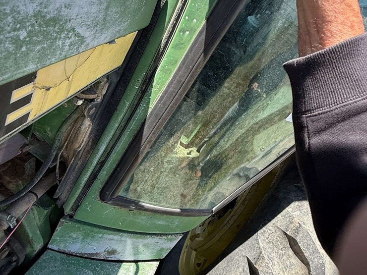 john-deere-4440-image-18
