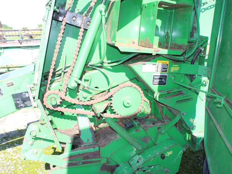 john-deere-468-image-9