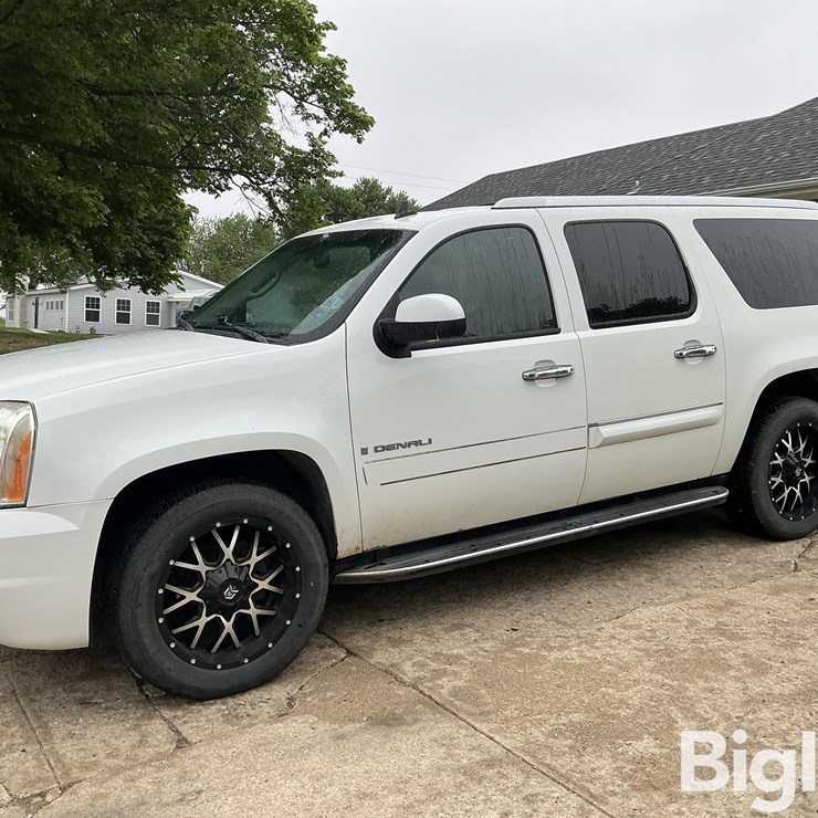 2008 GMC YUKON DENALI