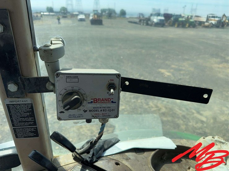 2003-john-deere-5520-image-30