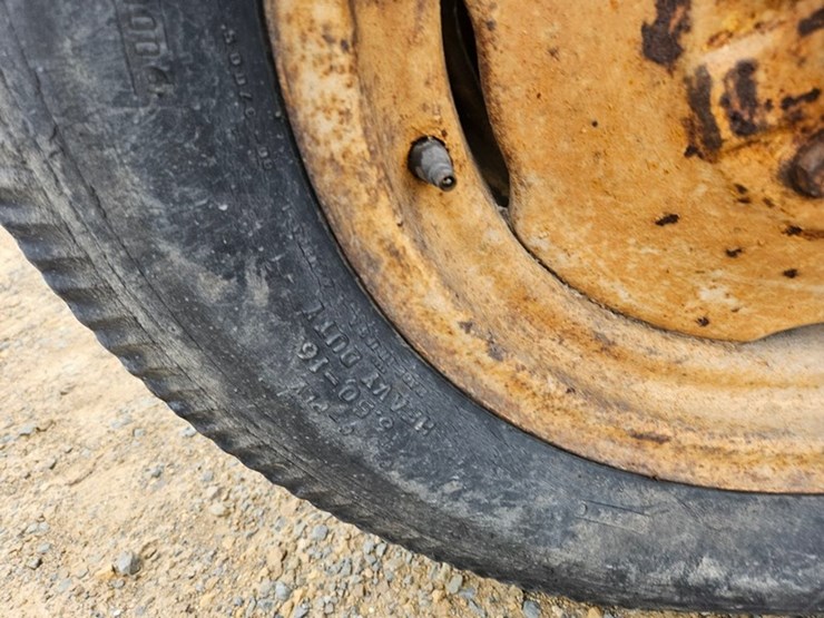 massey-ferguson-44-image-36