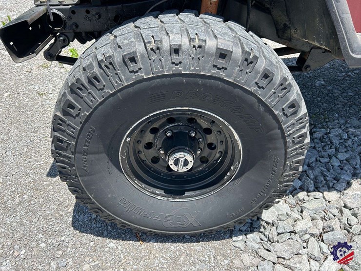 1994-jeep-wrangler-image-5