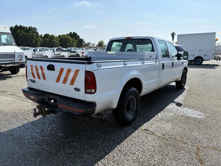 2004-ford-f350-sd-image-3