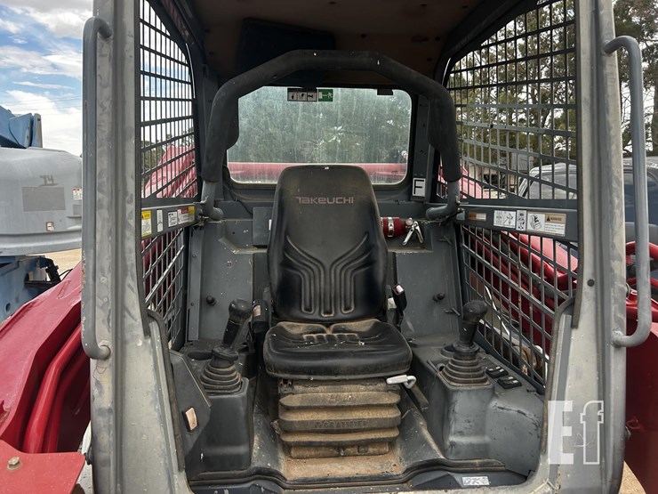 takeuchi-tl12v2-image-3