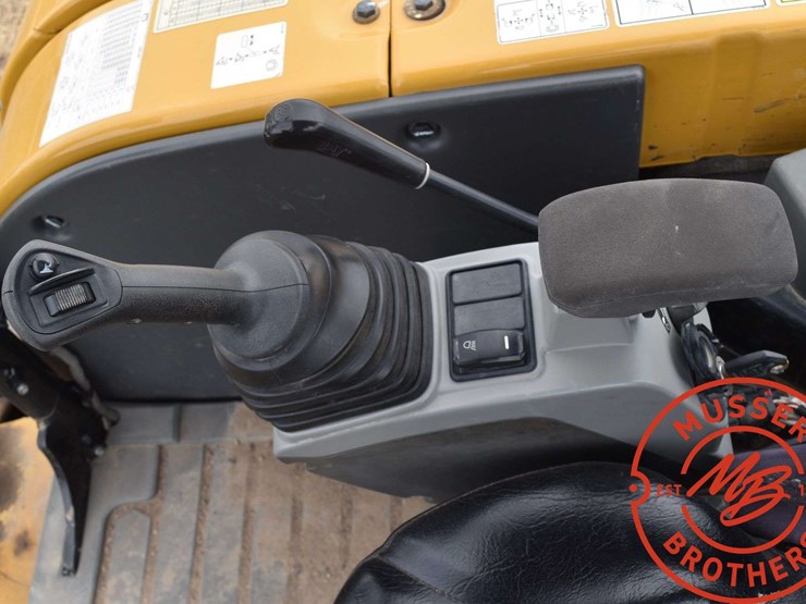 2020-caterpillar-305.5e2-cr-image-48