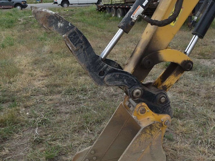 2020-caterpillar-305.5e2-cr-image-17