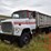 1980-ford-800-image-1