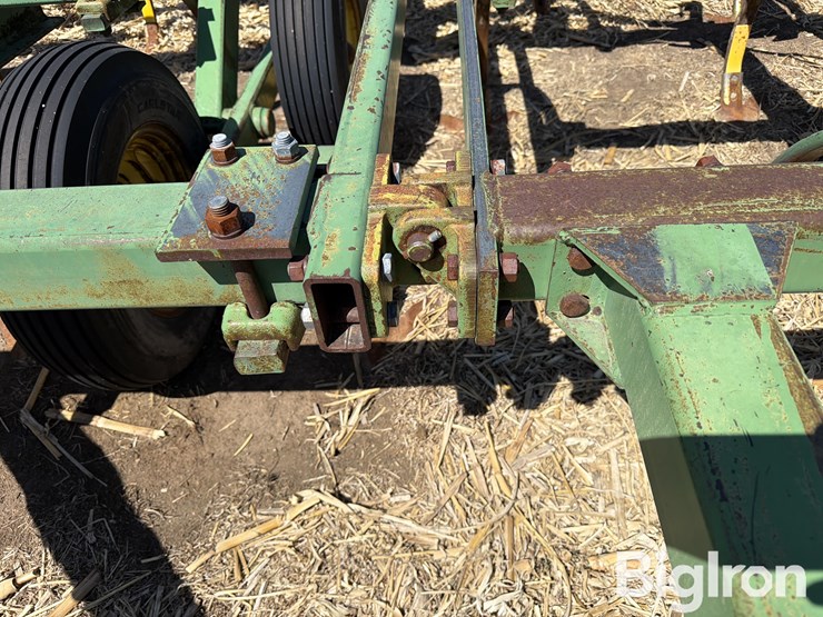 john-deere-36-image-14
