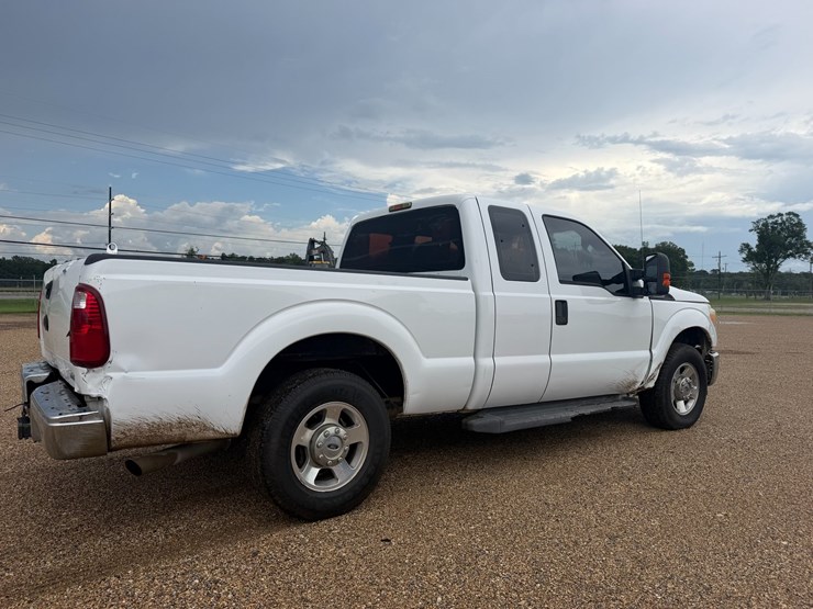 2012-ford-f250-image-3