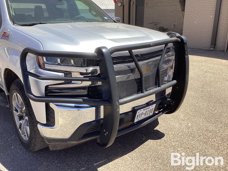 2020-chevrolet-silverado-1500-lt-image-16