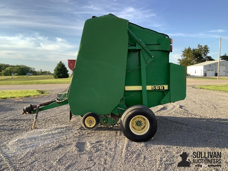 john-deere-566-image-8