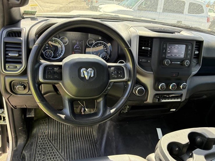 2021-ram-2500-hd-image-12