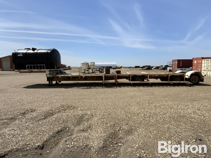 2001-fontaine-dft-5-8048wsaw-tri/a-drop-deck-sprayer-tender-trailer-w/3200-gal-tank-image-8