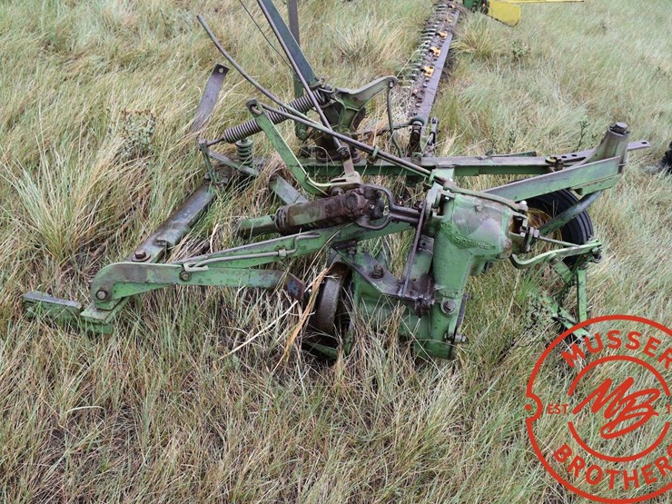 john-deere-38-image-10