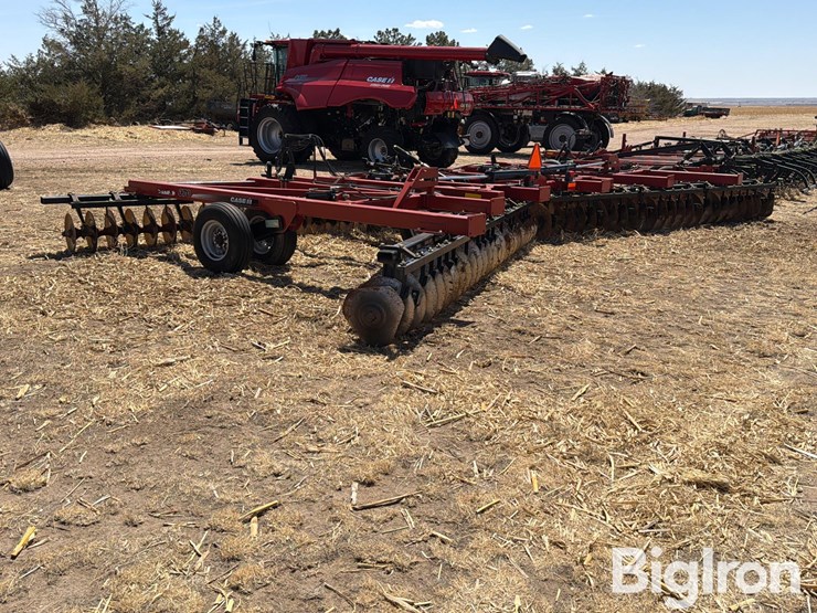 2014-case-ih-370-image-7