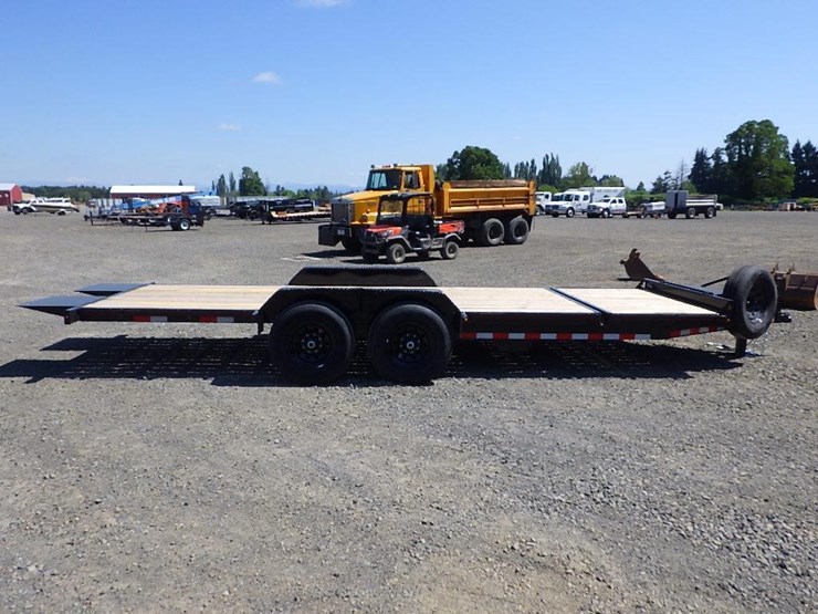2026-delta-7'x20'-t/a-tilt-deck-trailer-image-4