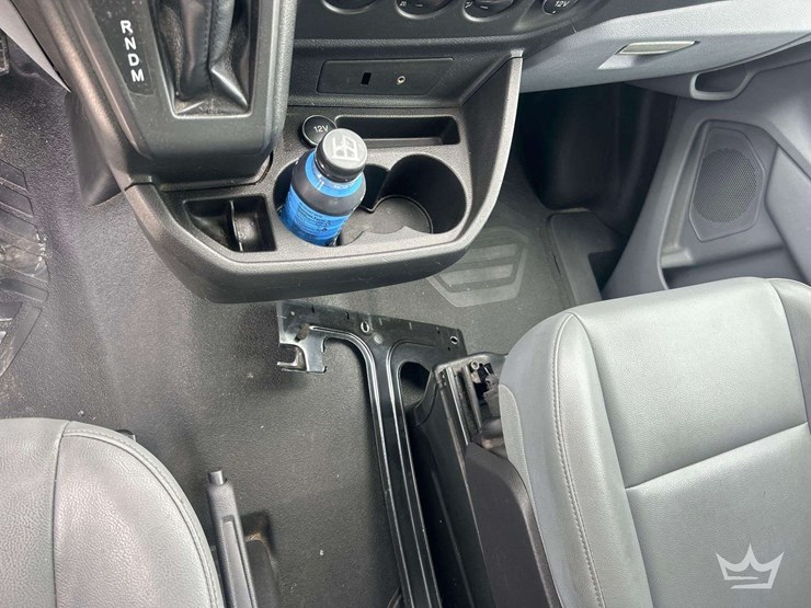 2016-ford-transit-image-17