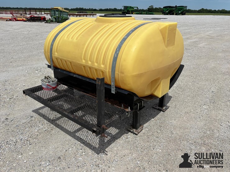 john-deere-2210-image-6